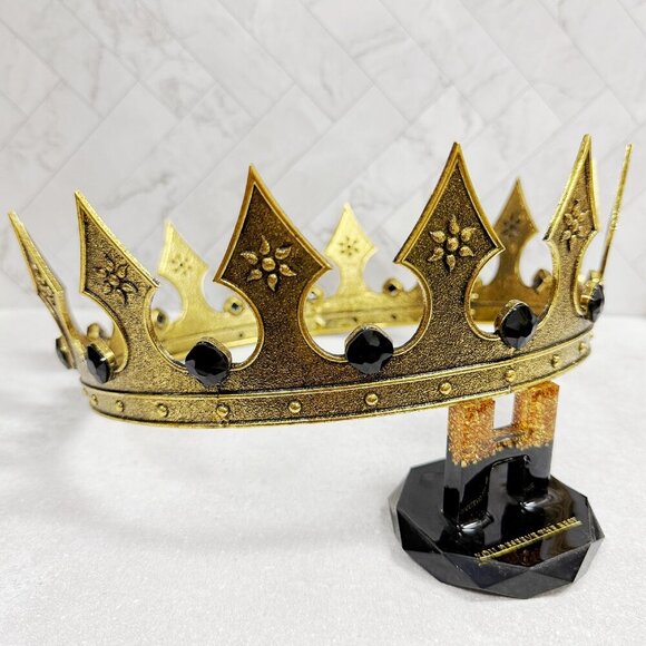 Regal Gold Crown, Royal Renaissance Crown, Medieval Costume, Black Stone Crown - Picture 3 of 9